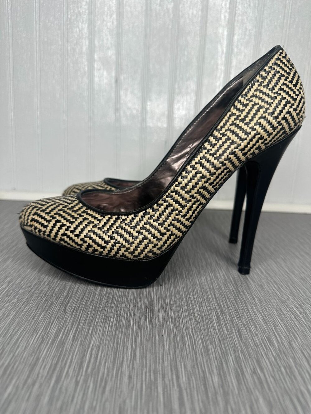 Charles by Charles David Stiletto Shoes Brown Tan Herringbone Woven Size 8.5
